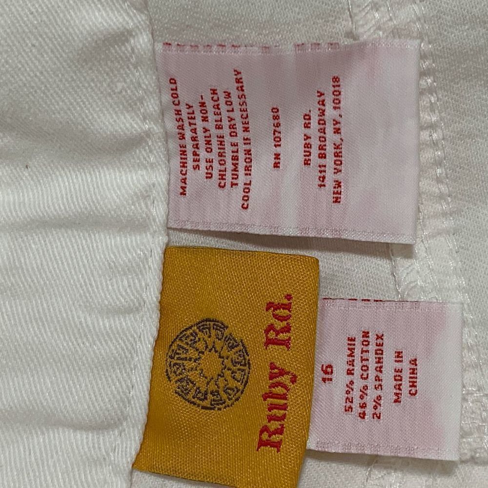 Ruby Rd. Classic Flat Front White Denim Jean - Picture 7 of 7